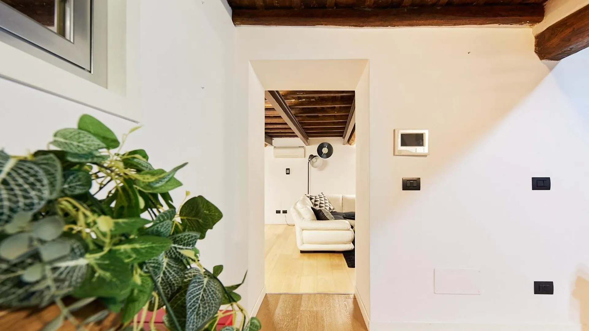 Iflat Marvellous Home Near Via Del Corso Roma Italia
